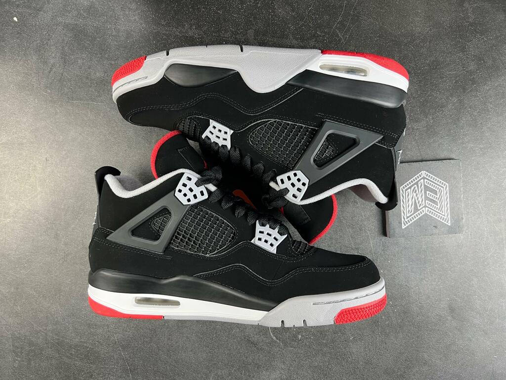 Nike Air Jordan 4 Retro Bred