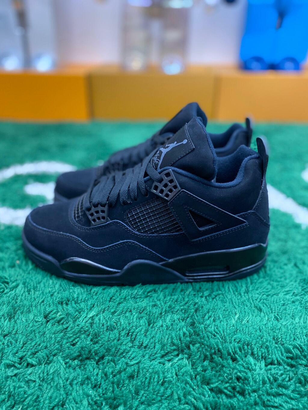 Nike Air Jordan 4 Retro Black Cat