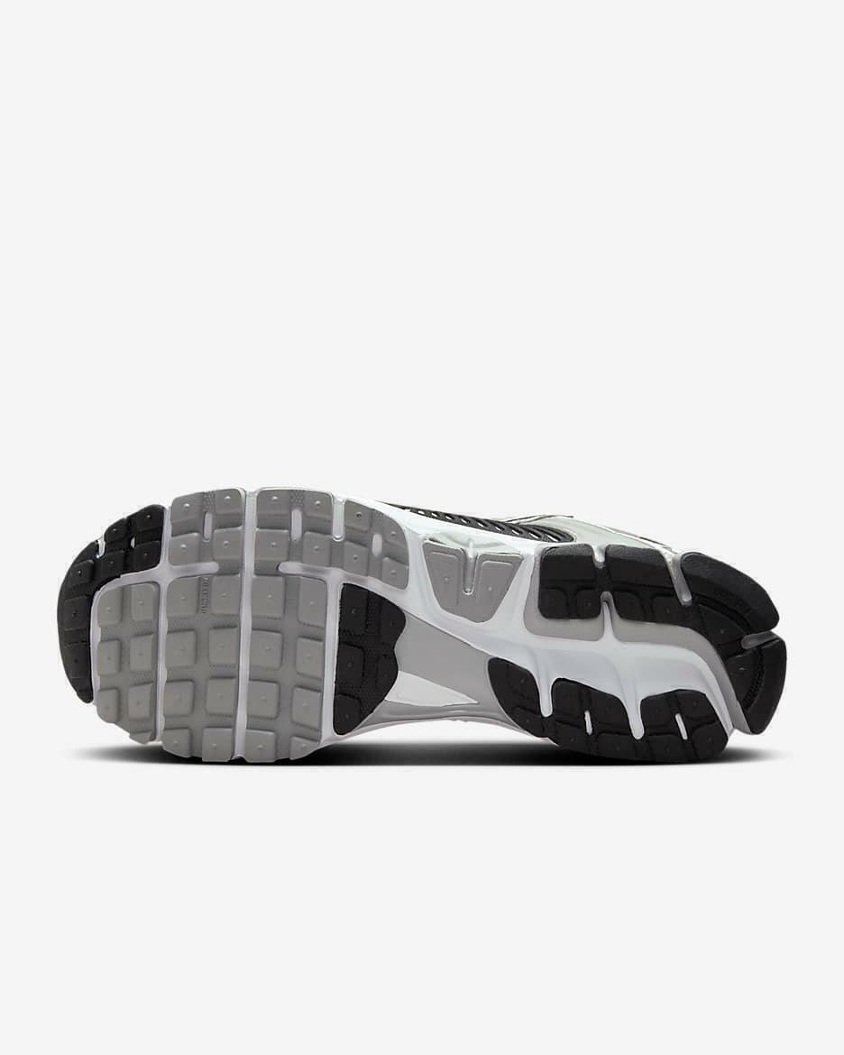 Tênis Nike Zoom Vomero 5