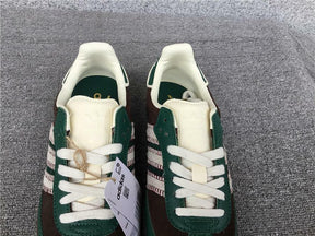 Tênis Adidas Samba OG x Notitle Brown