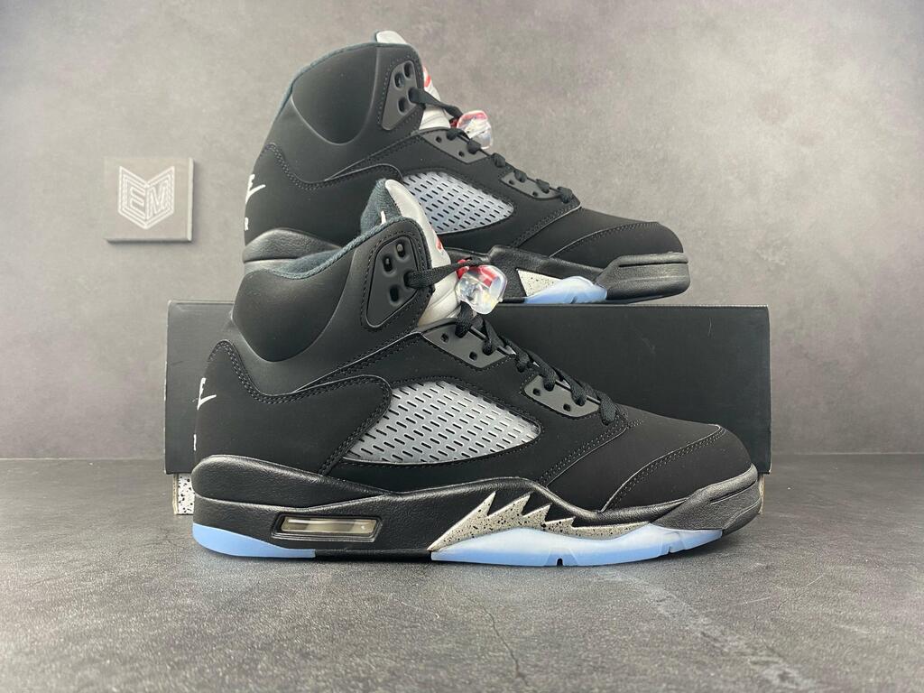 Nike Air Jordan 5 Retro Black Metallic
