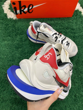 Nike Vaporwaffle x Sacai