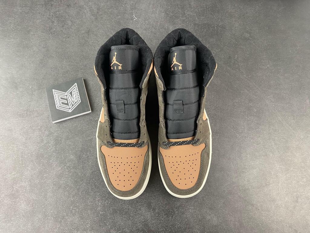 Nike Air Jordan 1 Mid SE Dark Chocolate