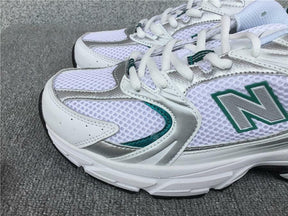 Tênis New Balance 530