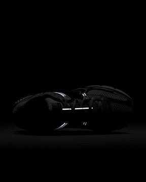 Tênis Nike Zoom Vomero 5
