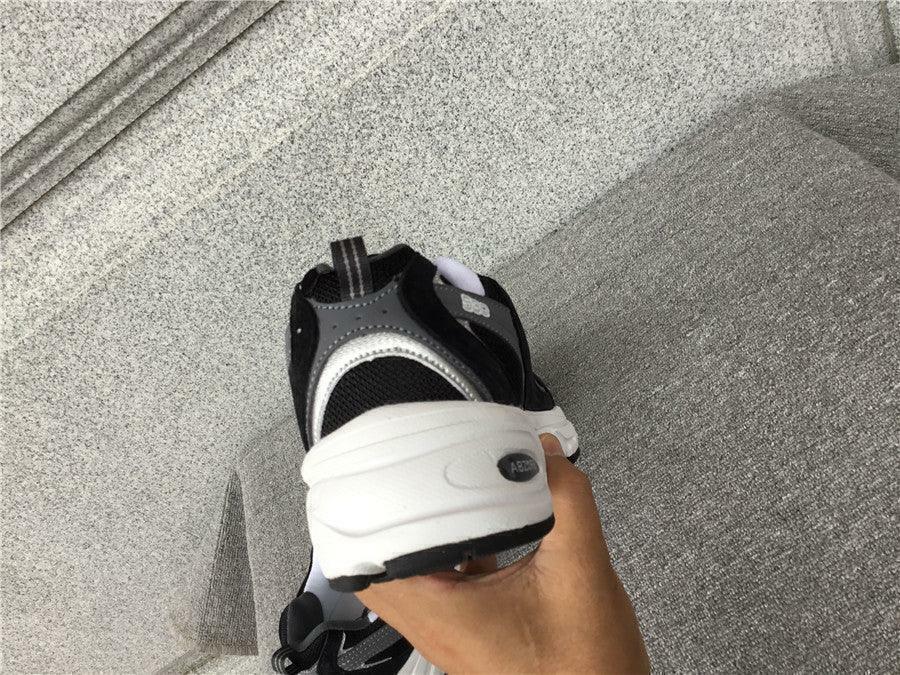 Tênis New Balance 530