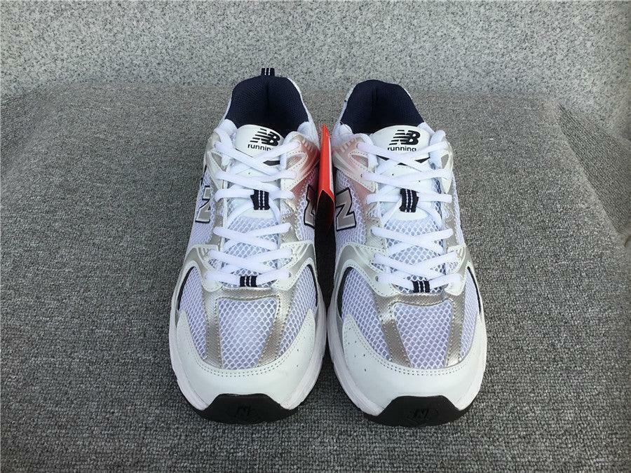 Tênis New Balance 530