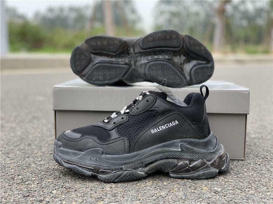 Tênis Balenciaga Triple S