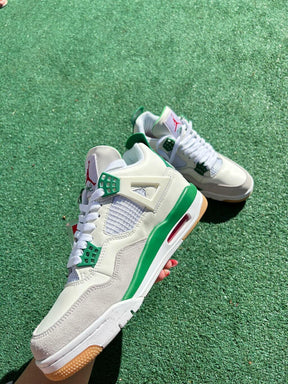 Nike Air Jordan 4 Retro x Nike SB Pine Green