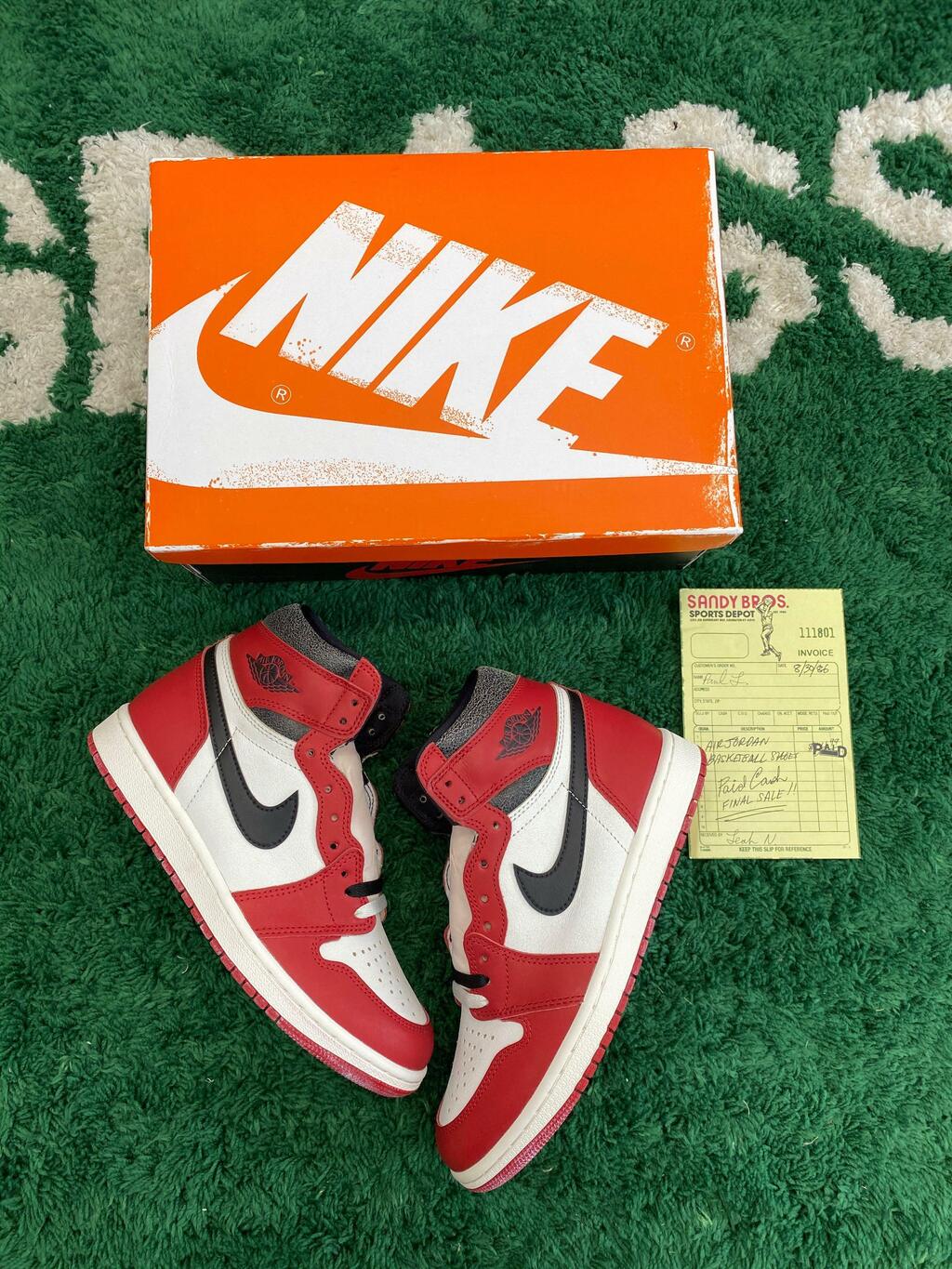 Nike Air Jordan 1 High Chicago Lost And Found