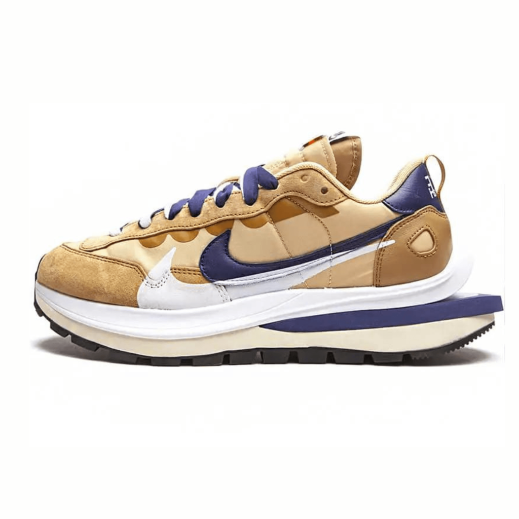 Nike Vaporwaffle x Sacai